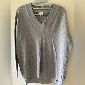 Athleisure Sion V-neck Textured Sweater